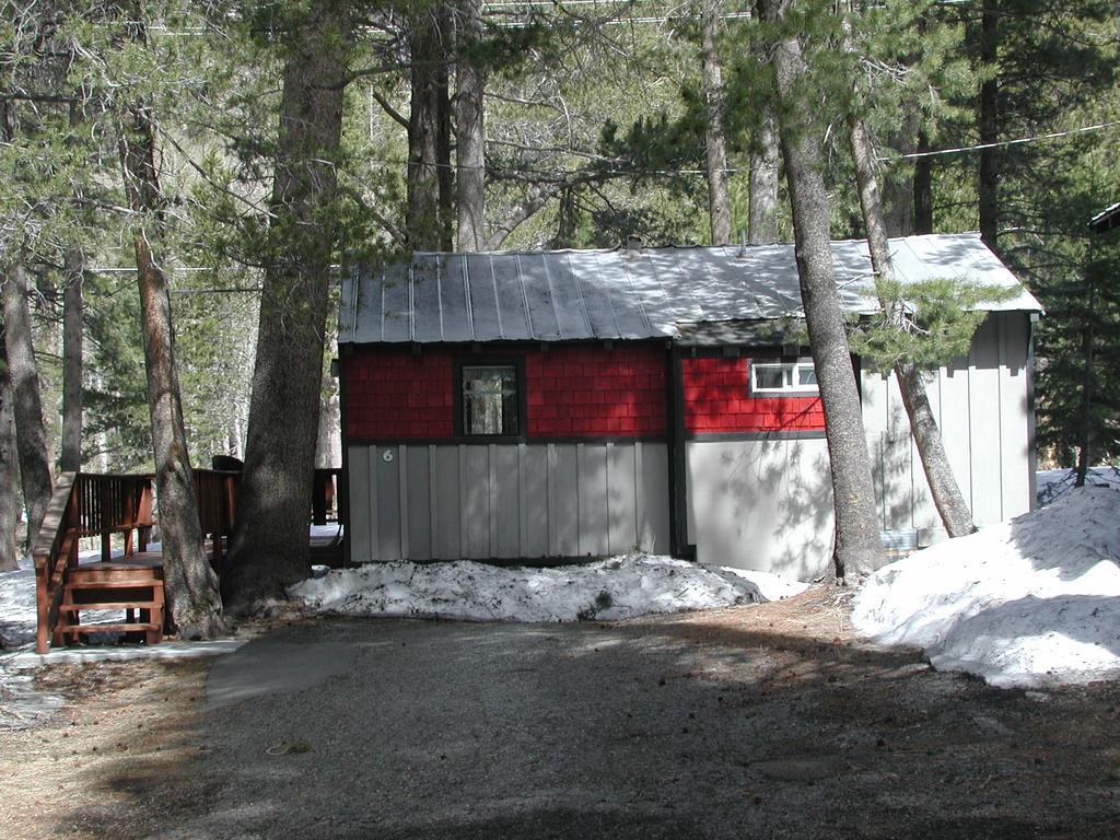 Reverse Creek Lodge June Lake Exterior photo